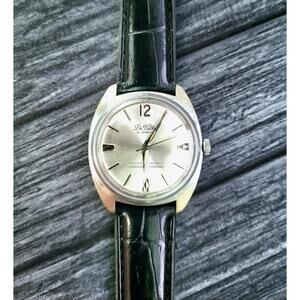 Rare‎ DeVille Mechanical Men's Watch Collectable Runs Great